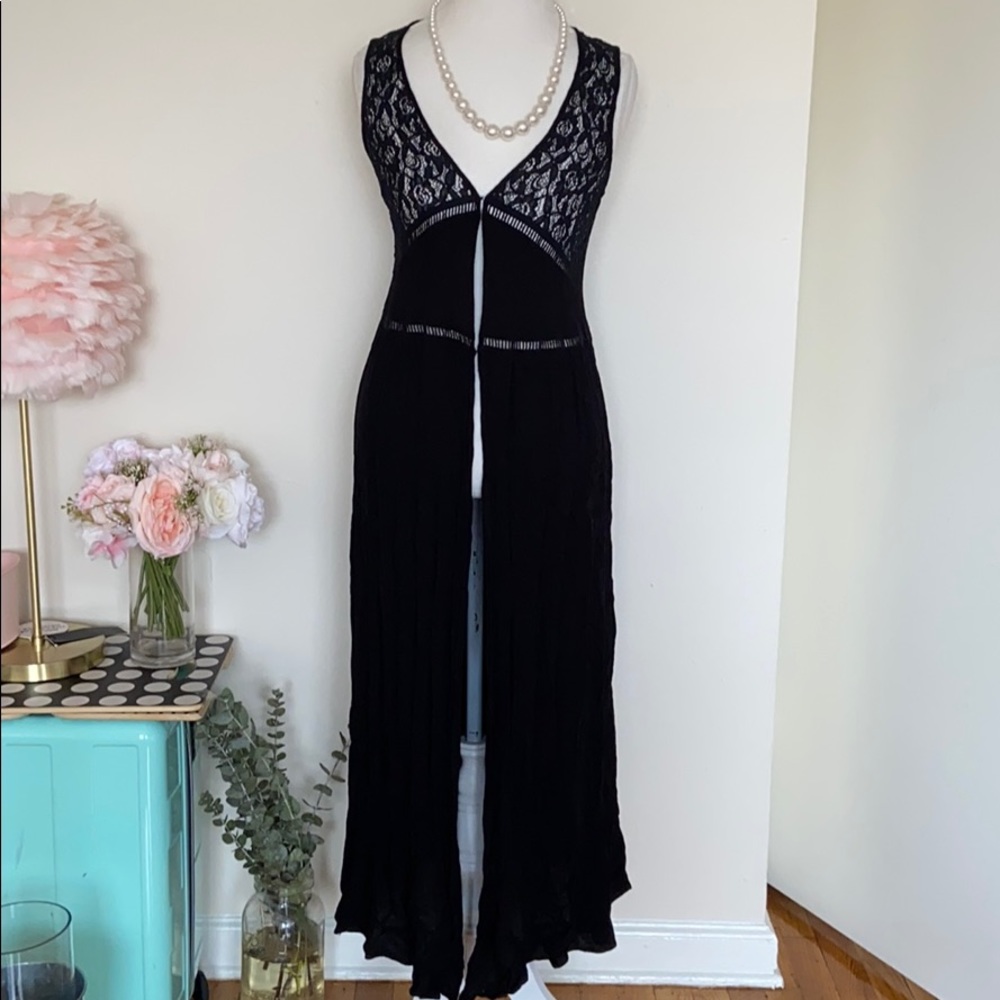 Forever 21 Lace Maxi Cardigan kimono  size small